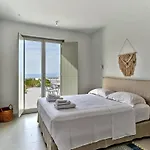 Villa Nala With Sea Views And Private Pool