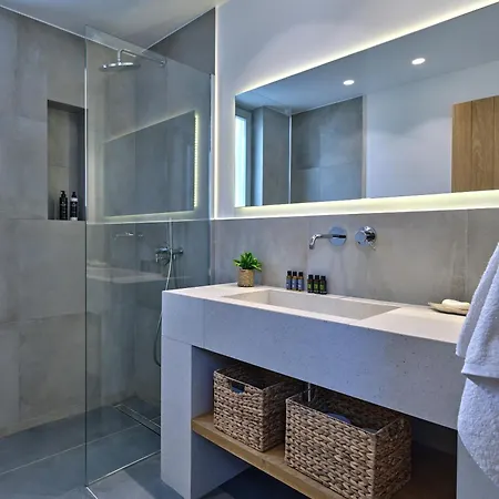 Вилла Nala With Sea Views And Private Pool
